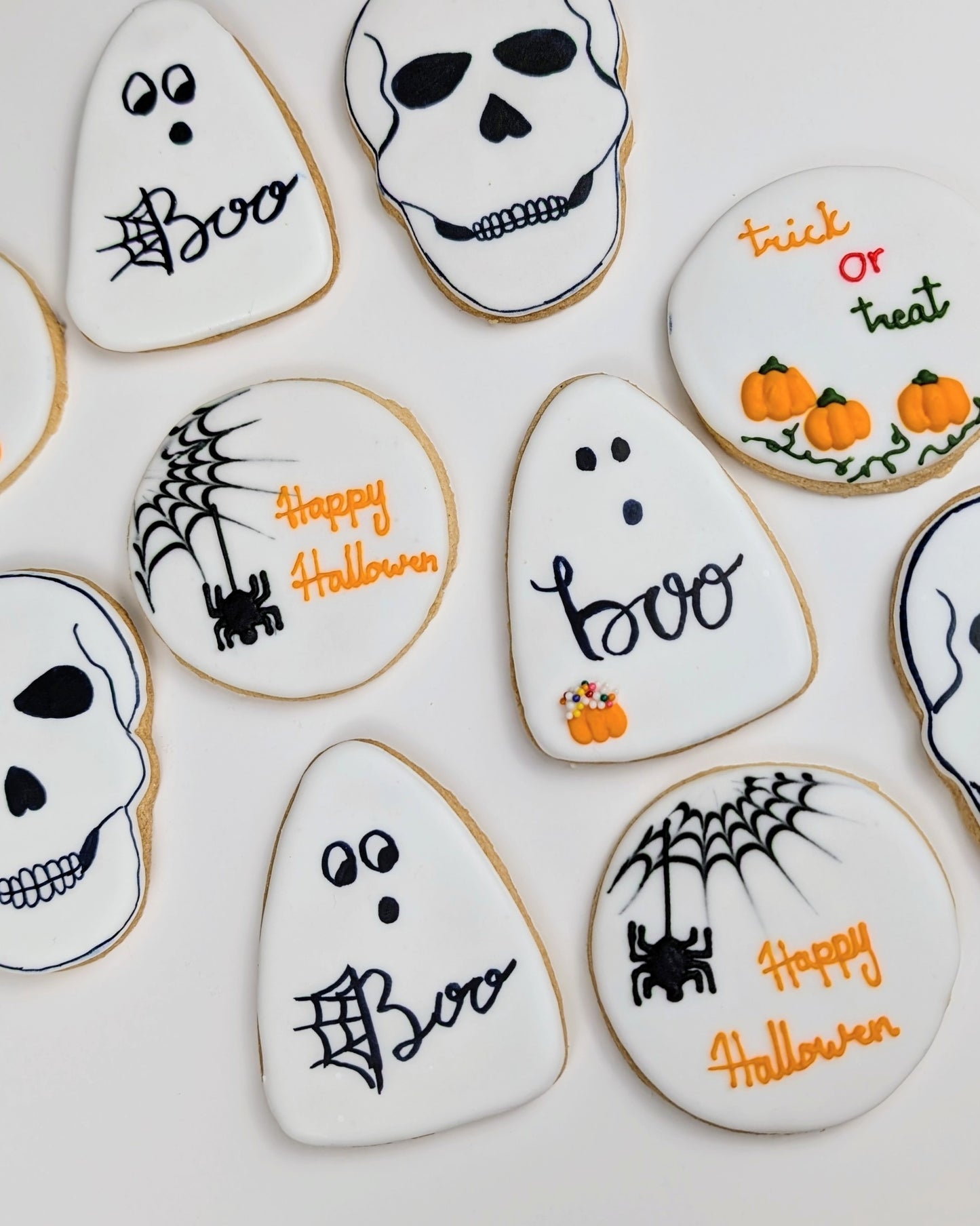 Halloween Grettings Sugar Cookie
