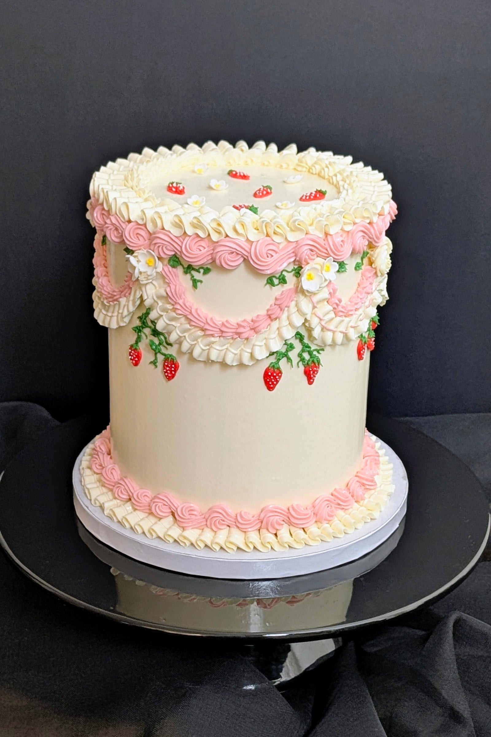 Strawberry Vintage